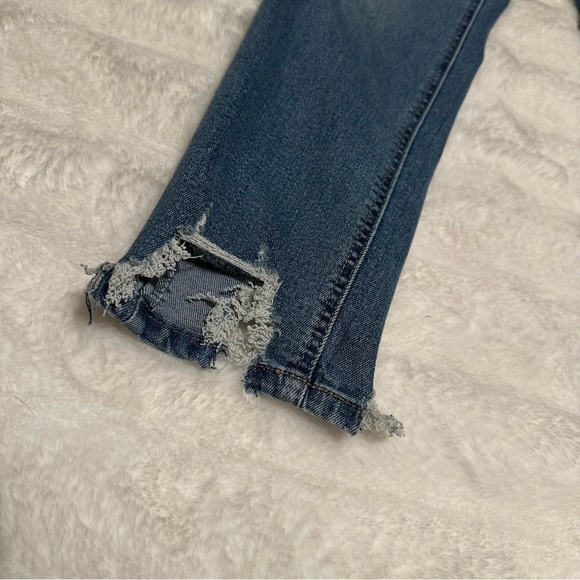 Woman’s Sofia Vergara Adora Curvy Girlfriend Crop Ankle Jeans Size 4 - Picture 14 of 14